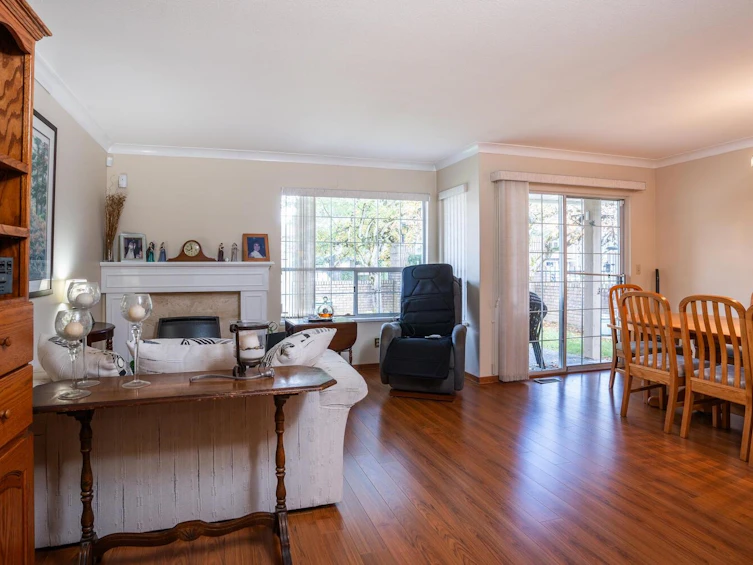 101-9781 148a Street, Surrey, BC, V3R 9P1 - 12