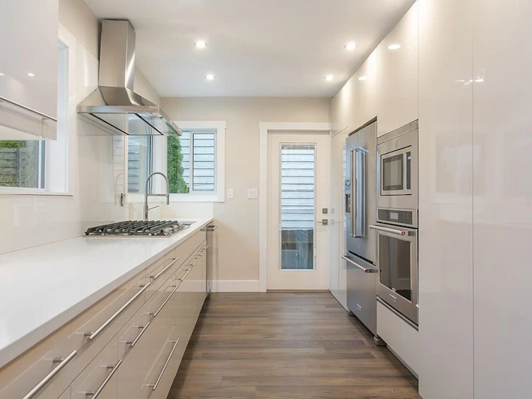 930 Wellington Drive, North Vancouver, BC, V7K 1K9 - 10