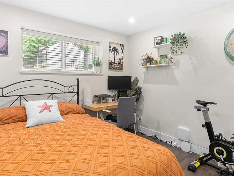 930 Wellington Drive, North Vancouver, BC, V7K 1K9 - 16