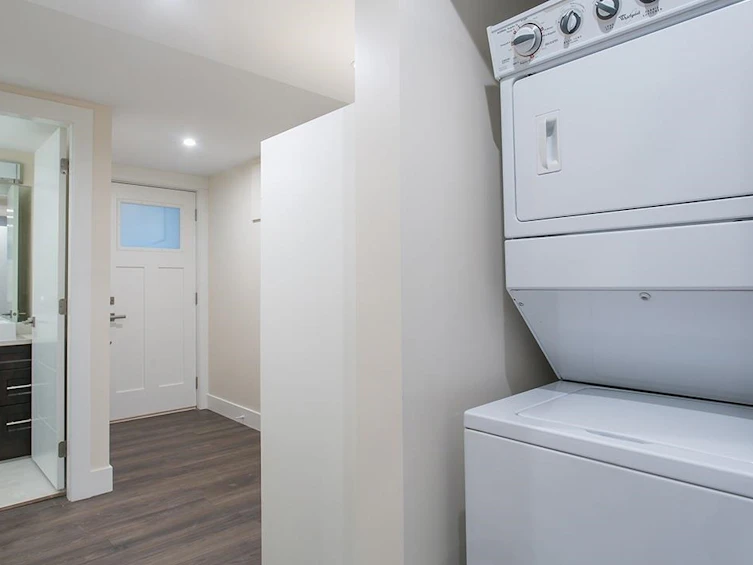 930 Wellington Drive, North Vancouver, BC, V7K 1K9 - 23