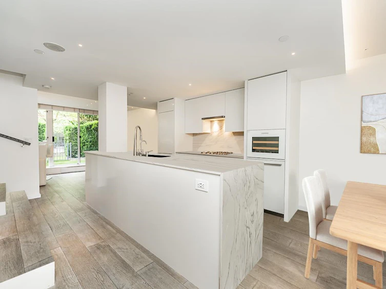 938 Beatty Street, Vancouver, BC, V6Z 3G6 - 2