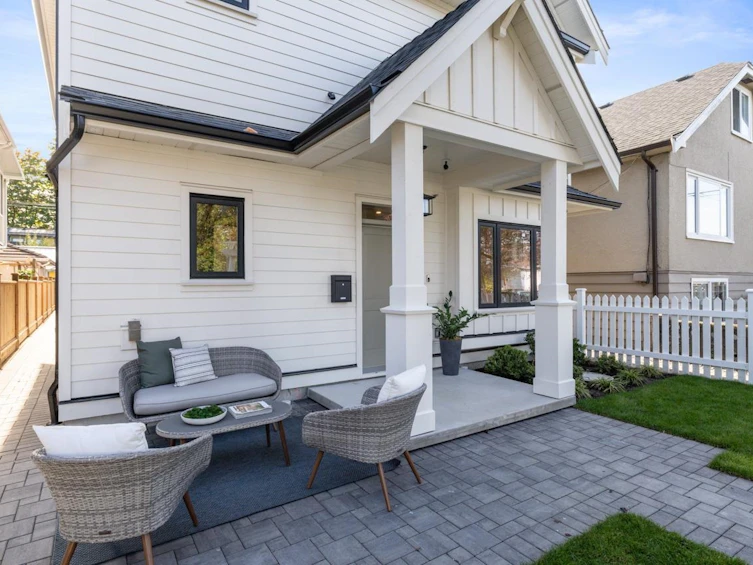 1-2444 Napier Street, Vancouver, BC, V5K 2W3 - 3