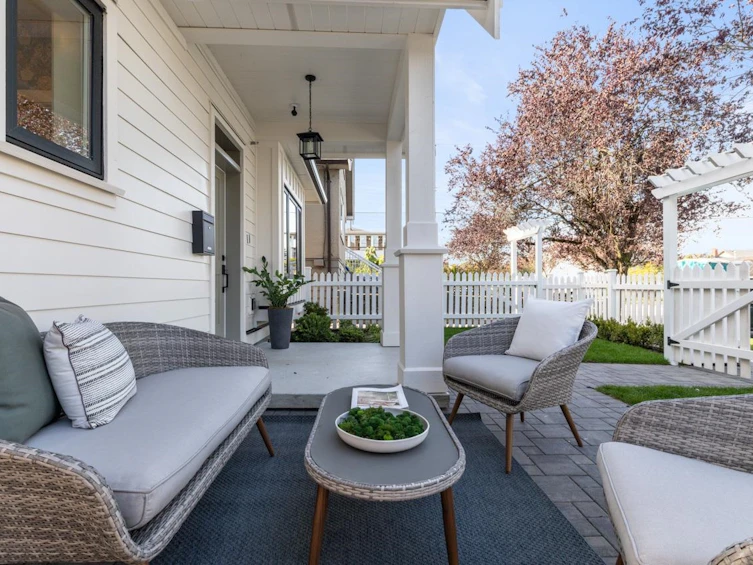 1-2444 Napier Street, Vancouver, BC, V5K 2W3 - 4