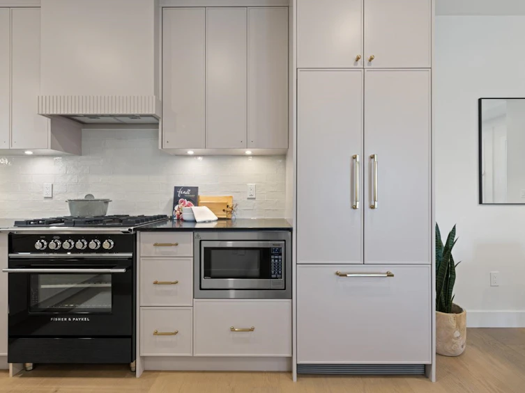 1-2444 Napier Street, Vancouver, BC, V5K 2W3 - 11