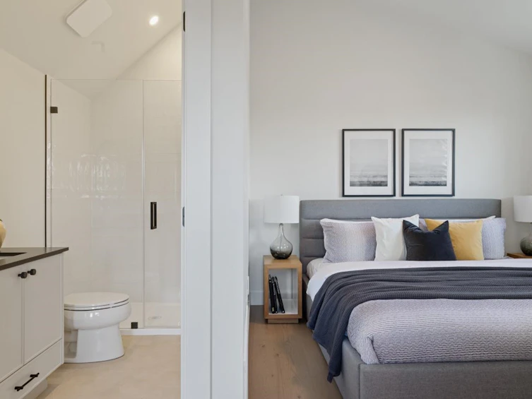 1-2444 Napier Street, Vancouver, BC, V5K 2W3 - 25