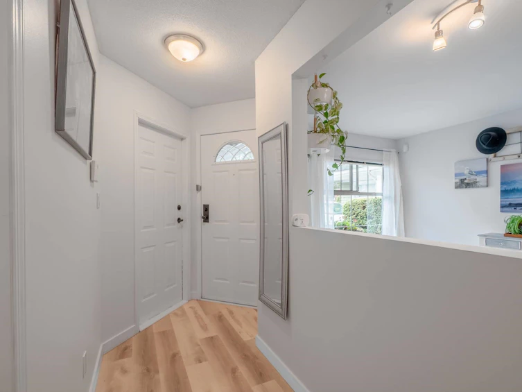 52-8428 Venture Way, Surrey, BC, V4N 0W6 - 6