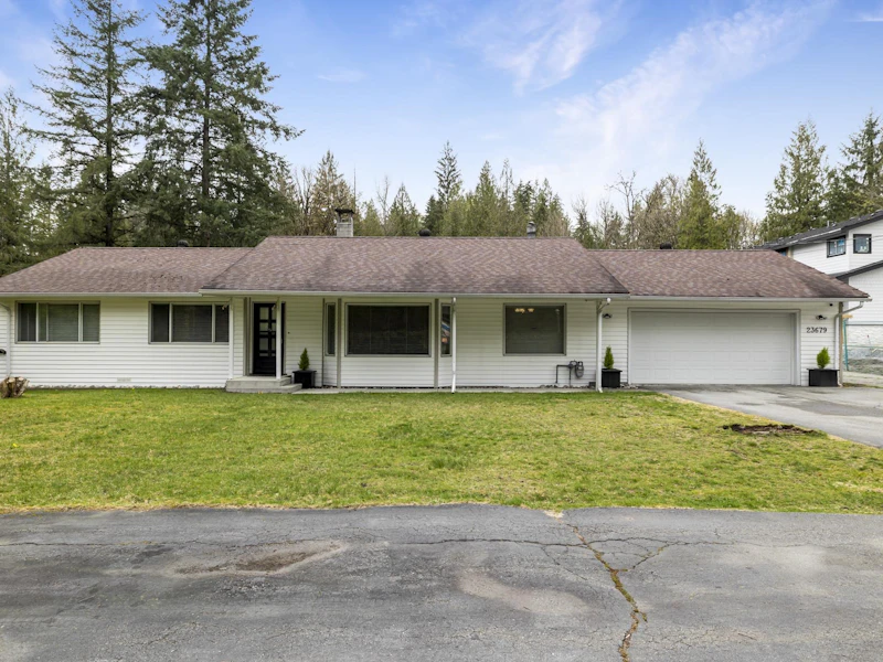 23679 Fern Crescent, Maple Ridge BC V4R 2S9