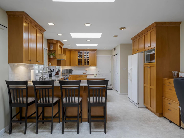 23679 Fern Crescent, Maple Ridge, BC, V4R 2S9 - 10