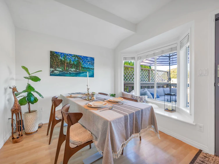 957 E 24th Avenue, Vancouver, BC, V5V 2A8 - 13