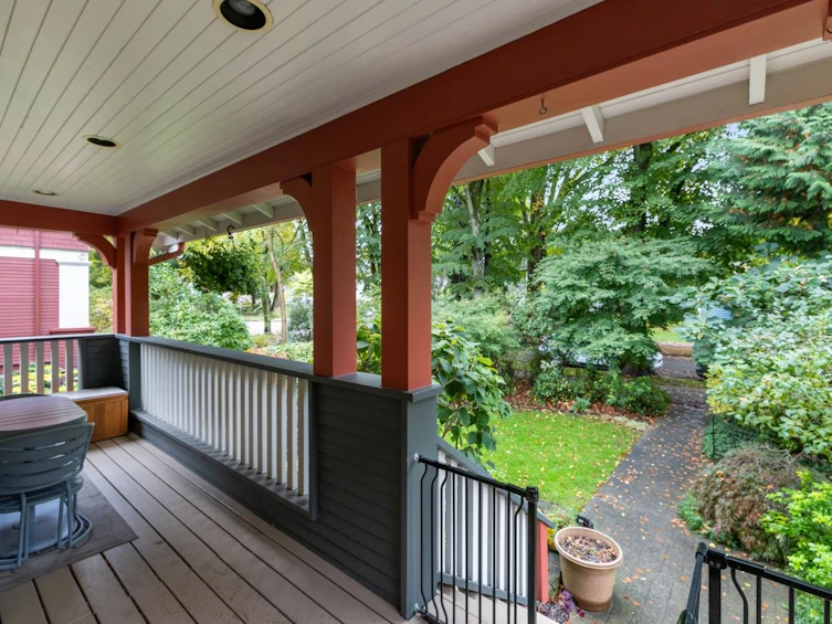 1915 W 13th Avenue, Vancouver, BC, V6J 2H5 - 3