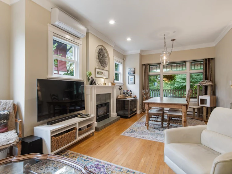 1915 W 13th Avenue, Vancouver, BC, V6J 2H5 - 8