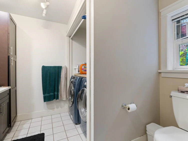 1915 W 13th Avenue, Vancouver, BC, V6J 2H5 - 34