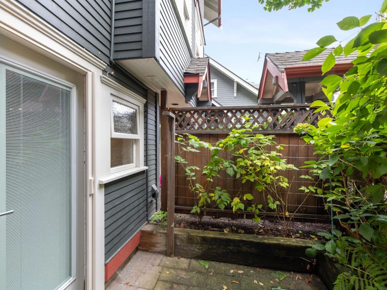 1915 W 13th Avenue, Vancouver, BC, V6J 2H5 - 36
