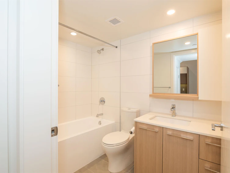 308-9888 University Crescent, Burnaby, BC, V5A 0G4 - 11