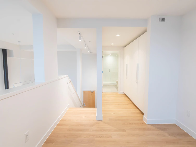 308-9888 University Crescent, Burnaby, BC, V5A 0G4 - 18