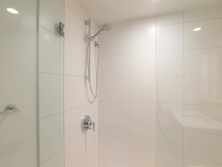 308-9888 University Crescent, Burnaby, BC, V5A 0G4 - 22