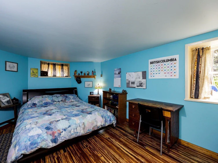 145-151 E Kings Road, North Vancouver, BC, V7N 1H4 - 11