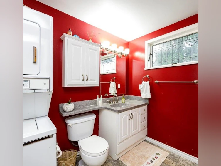 145-151 E Kings Road, North Vancouver, BC, V7N 1H4 - 16