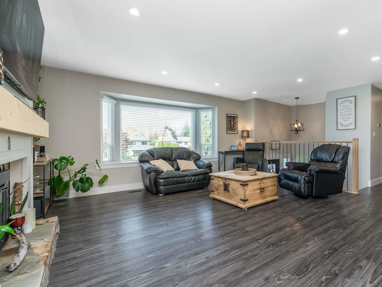9274 212a, Langley, BC, V1M 1K3 - 12