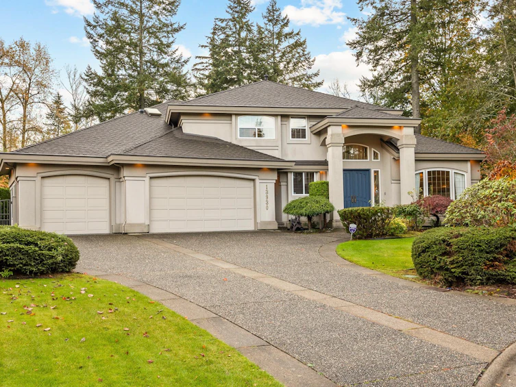 13930 22a Avenue, Surrey, BC, V4A 9V4