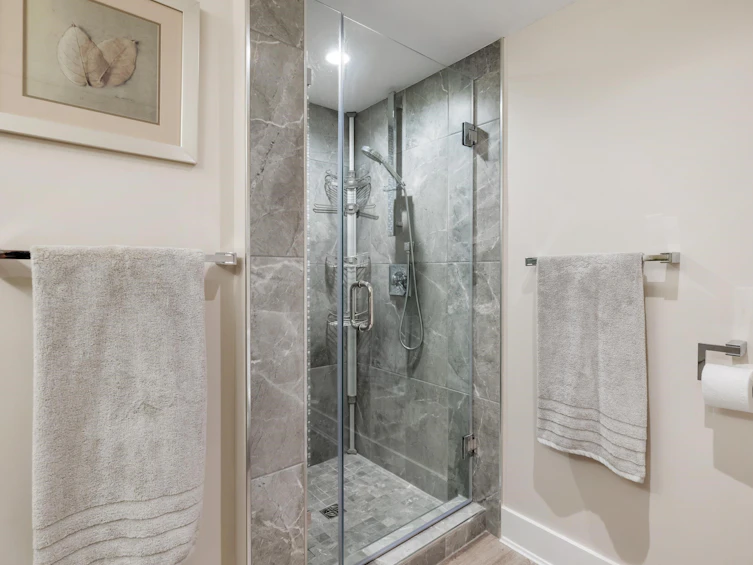 207-17740 58a Avenue, Surrey, BC, V3S 8M5 - 25