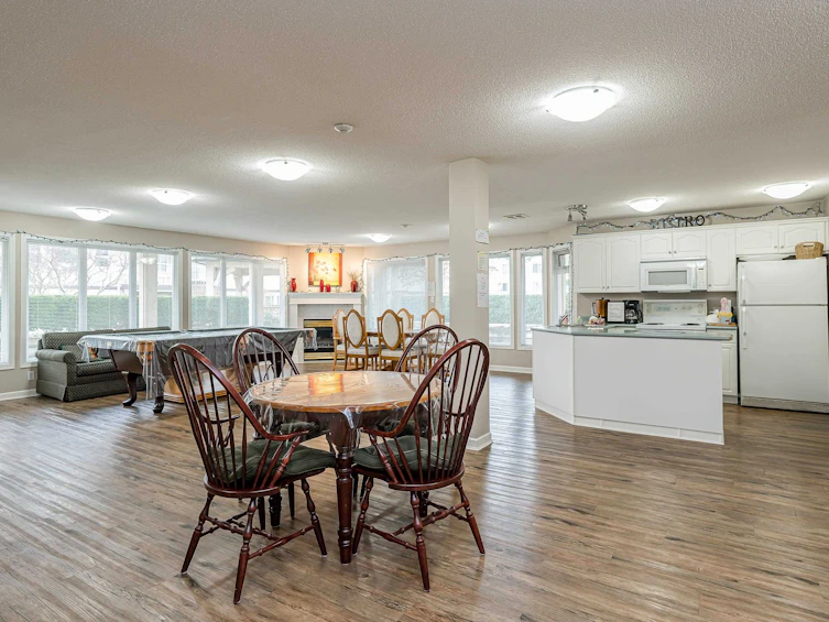 207-17740 58a Avenue, Surrey, BC, V3S 8M5 - 33