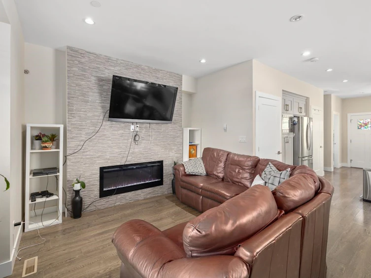 20405 82 Avenue, Langley, BC, V2Y 0S3 - 4