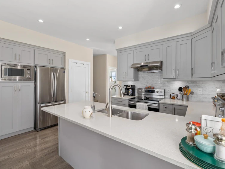 20405 82 Avenue, Langley, BC, V2Y 0S3 - 8