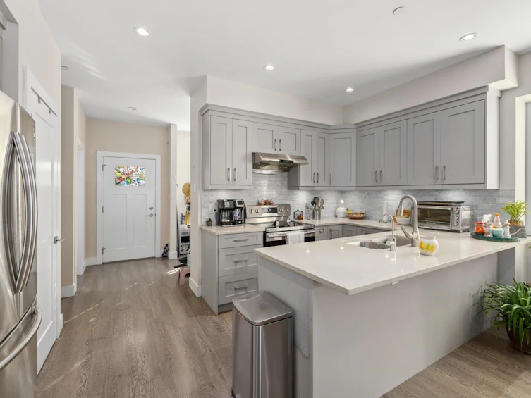 20405 82 Avenue, Langley, BC, V2Y 0S3 - 9