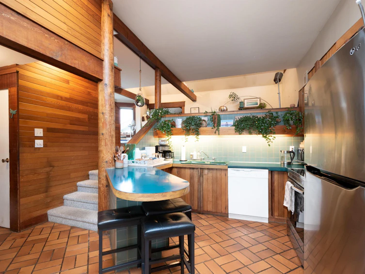 4907 Walden Street, Vancouver, BC, V5W 2V6 - 3