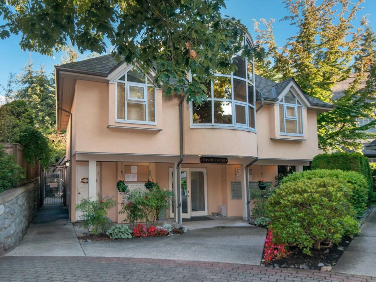207-5880 Hampton Place, Vancouver, BC, V6T 2E9 - 10