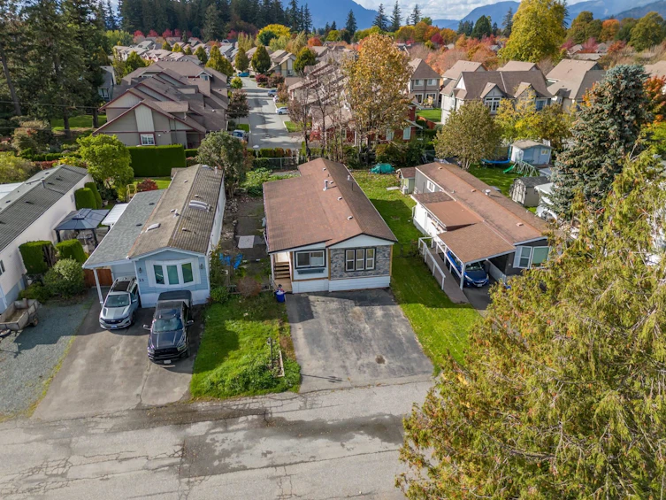 22-45640 Watson Road, Chilliwack, BC, V2R 3P9 - 22