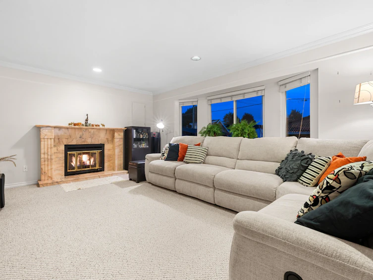 2068 E 49th Avenue, Vancouver, BC, V5P 1T7 - 10