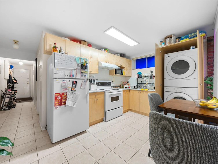 2068 E 49th Avenue, Vancouver, BC, V5P 1T7 - 29
