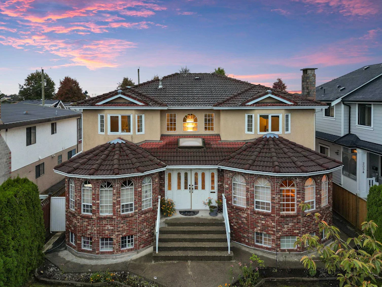 2068 E 49th Avenue, Vancouver, BC, V5P 1T7 - 36