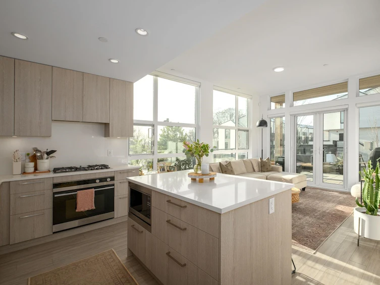 105-707 East 3rd Street, North Vancouver, BC, V7L 1G8 - 8