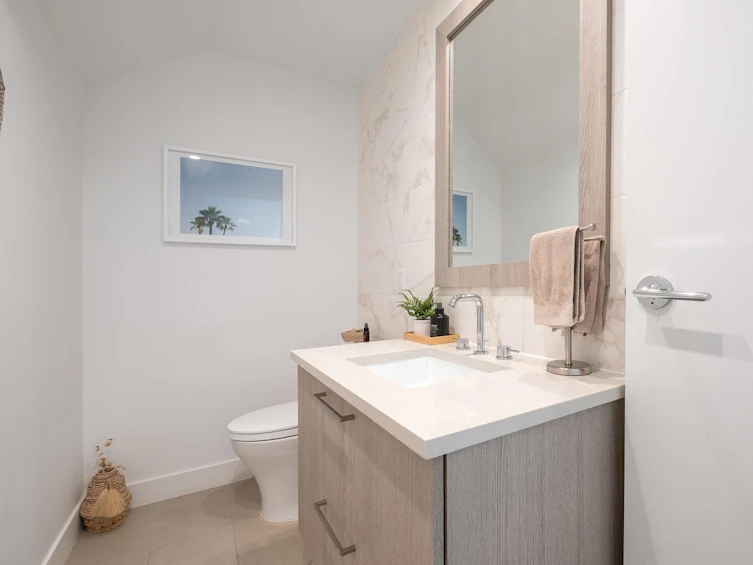 105-707 East 3rd Street, North Vancouver, BC, V7L 1G8 - 13