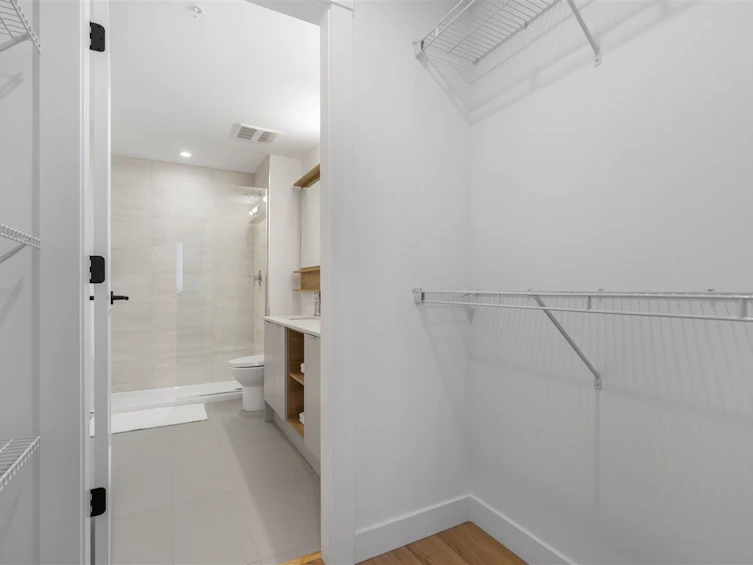 228-2493 Montrose Avenue, Abbotsford, BC, V2S 3T2 - 17