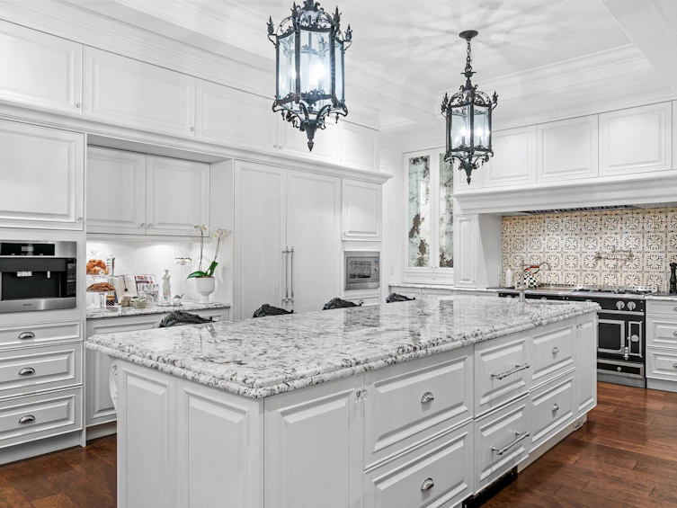 5208 Wallace Avenue, Delta, BC, V4M 1A1 - 9