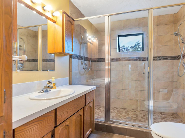 5964 191a, Surrey, BC, V3S 7N1 - 19