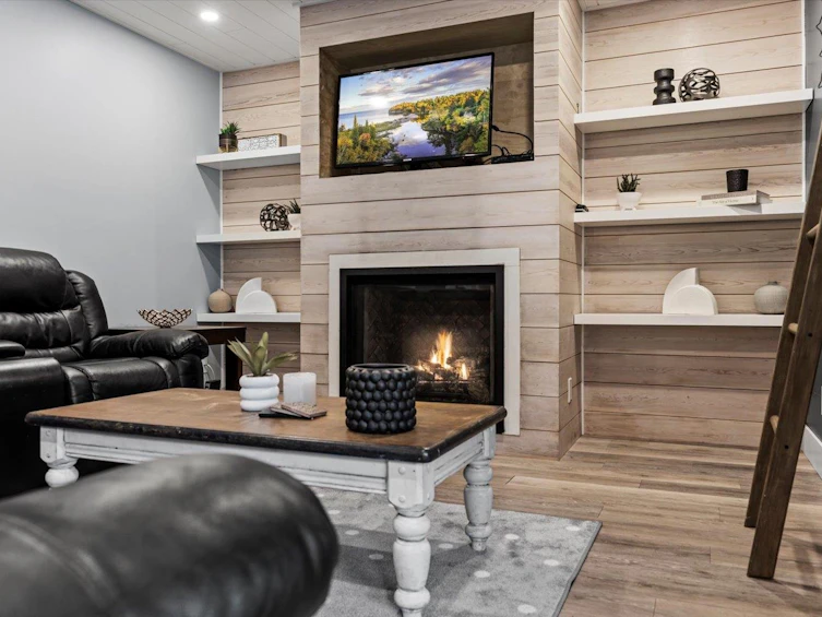 6977 Coach Lamp Drive, Chilliwack, BC, V2R 2Y7 - 2