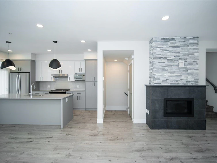 245-46150 Thomas Road, Chilliwack, BC, V2R 6B3 - 5
