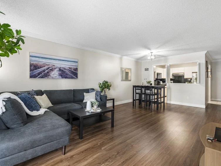 206-1480 Vidal Street, Surrey, BC, V4B 3T7 - 4