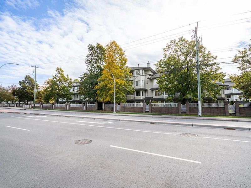 102 - 12160 80th Avenue, Surrey BC V3W 0V3