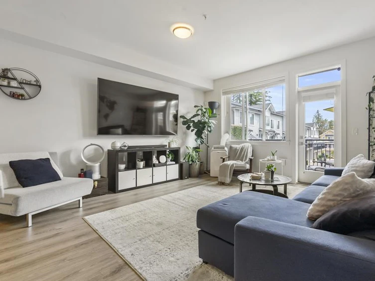 150-9718 161a, Surrey, BC, V4N 6S7 - 2