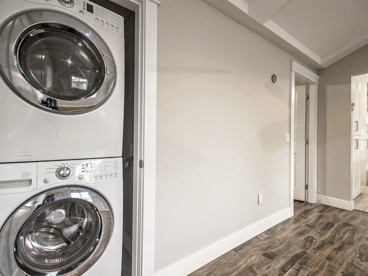 12609 98 Avenue, Surrey, BC, V3W 2Y7 - 13