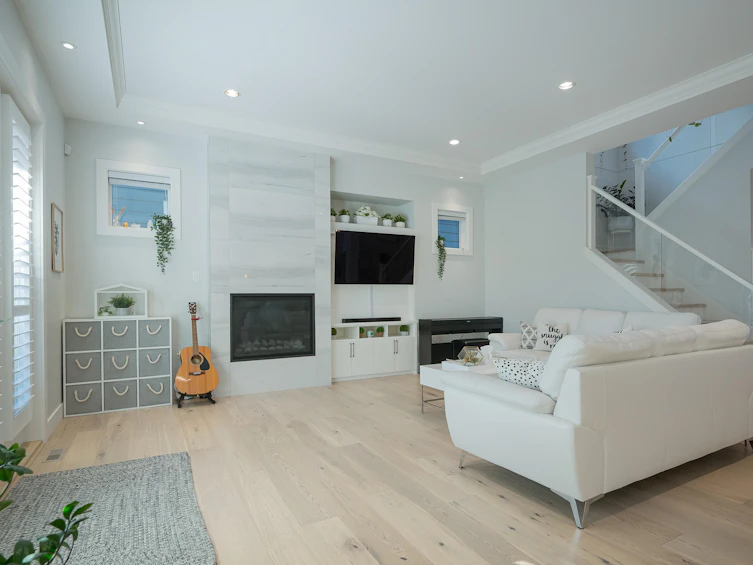 2572 164 Street, Surrey, BC, V3Z 0S2 - 3