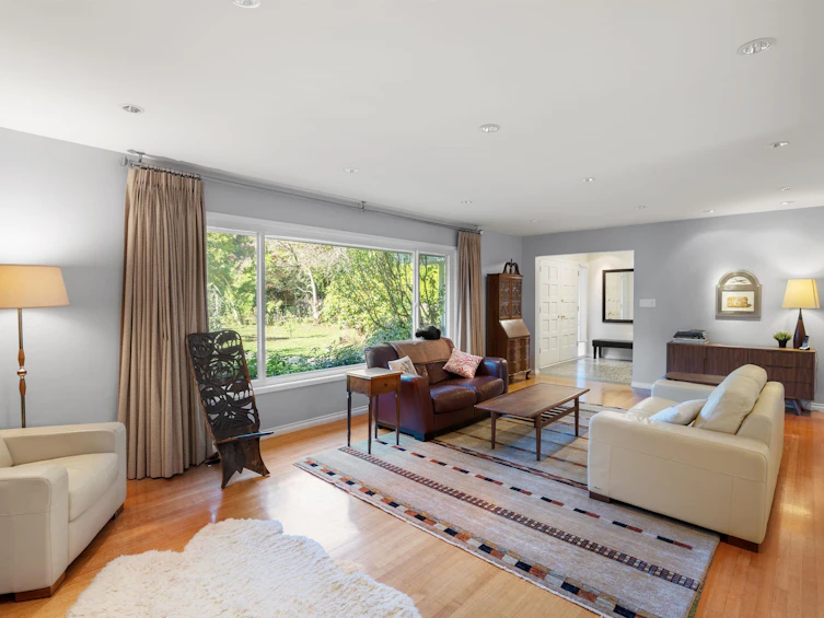 2 Tamath Crescent, Vancouver, BC, V6N 2C9 - 2