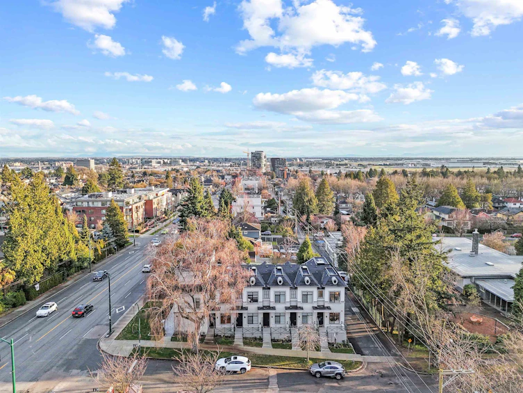 1516 W 61st Avenue, Vancouver, BC, V6P 4Y9 - 14