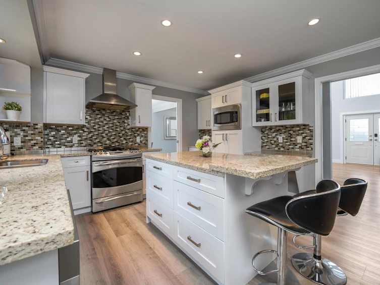 482 Shannon Way, Delta, BC, V4M 2W5 - 9